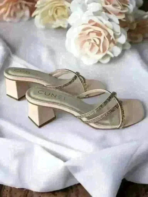Dreamy Pastel Pink Heels - cunei
